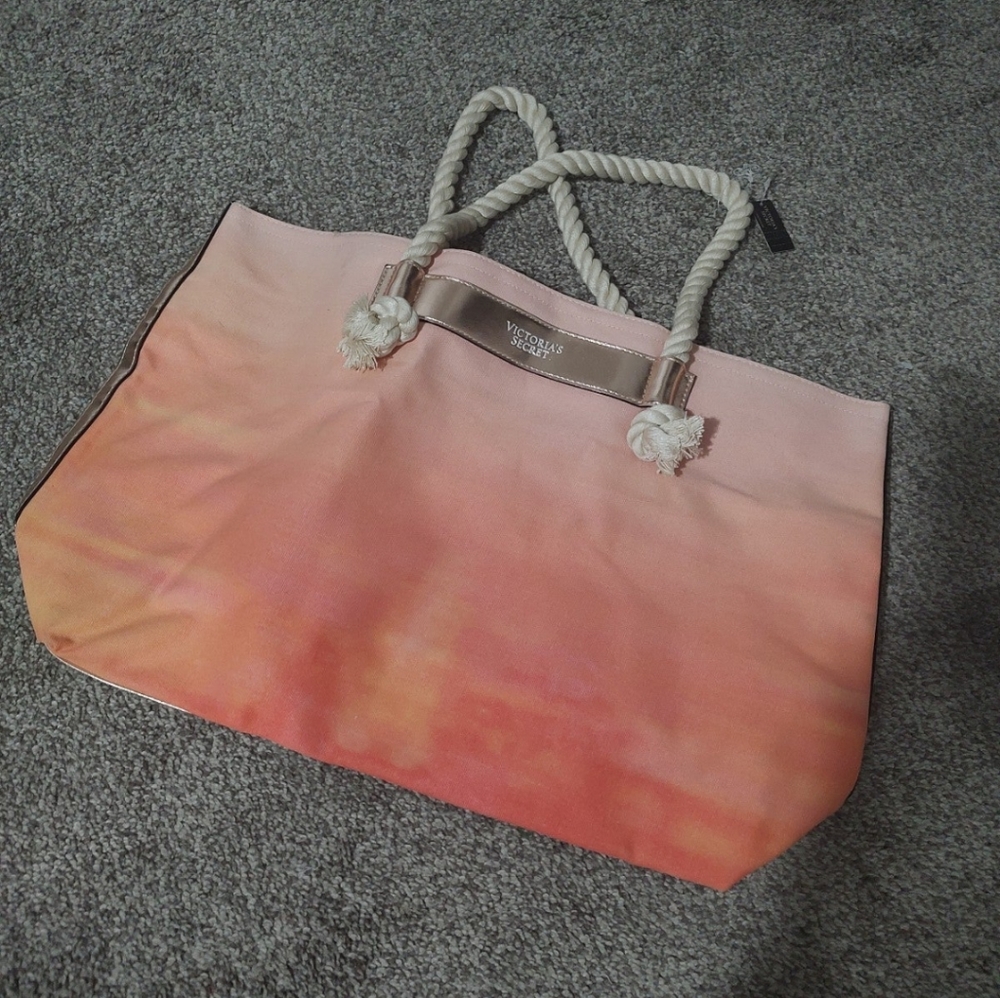 Victoria Secret Tote Bag NWT